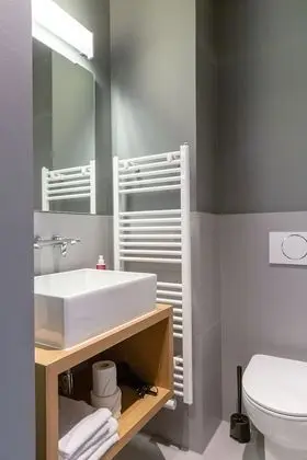 Tek Büyük Yataklı Oda (M)
