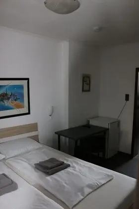 Comfort Tek Büyük veya İki Ayrı Yataklı Oda