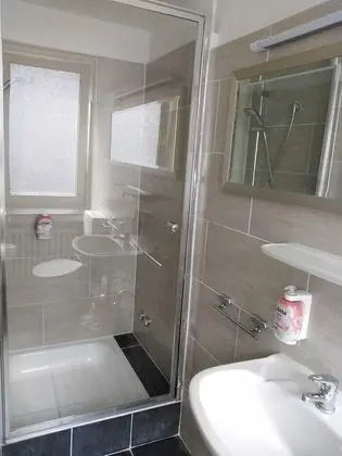 Comfort Tek Büyük veya İki Ayrı Yataklı Oda
