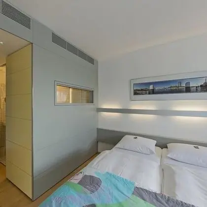 Comfort Tek Büyük Yataklı Oda