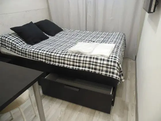 Tek Büyük Yataklı Oda, Buzdolabı ve Mikrodalga