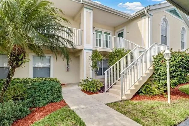 Daire (Bermuda Pointe 104)