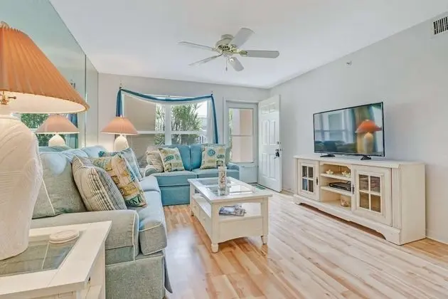 Daire (Bermuda Pointe 104)