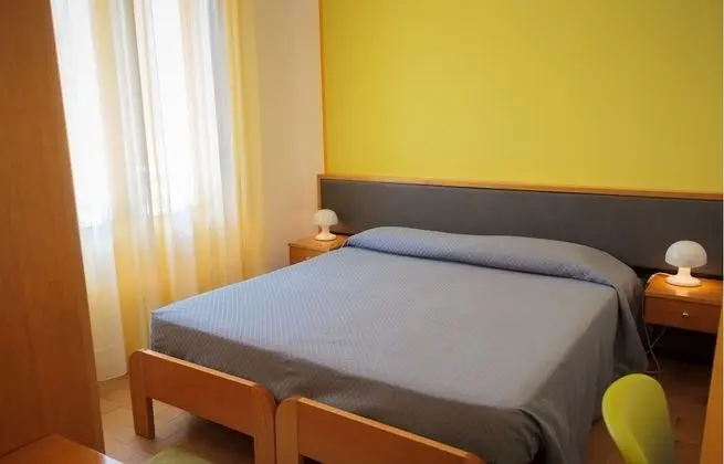 Tek Büyük veya İki Ayrı Yataklı Oda
