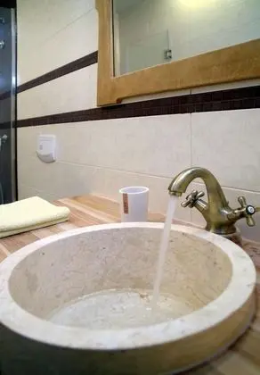 Ev (Berna - pool house - H(6+1))