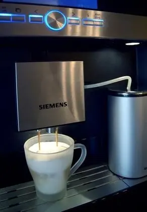 Ev (Berna - pool house - H(6+1))