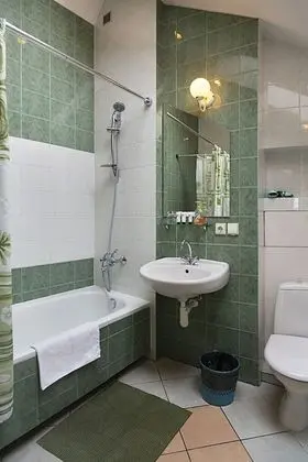 Tek Büyük Yataklı Oda, Özel Banyo