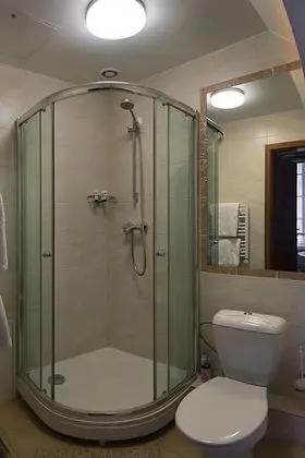 Tek Büyük Yataklı Oda, Özel Banyo