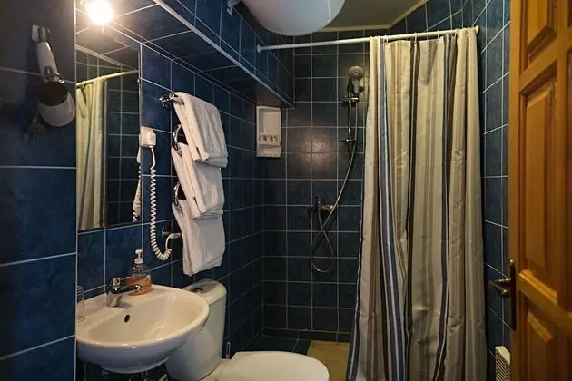 Üç Kişilik Oda, Özel Banyo