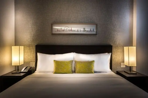 Room, 1 King Bed, Juliette-Balcony