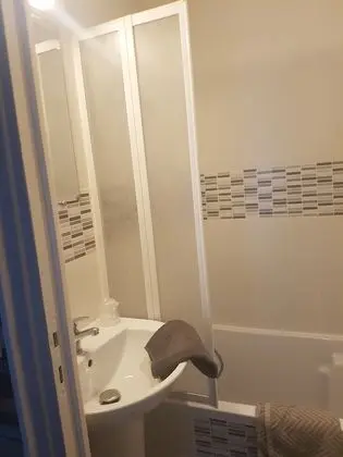 Tek Büyük Yataklı Oda, Küvet