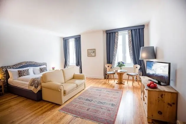 Deluxe Tek Büyük veya İki Ayrı Yataklı Oda