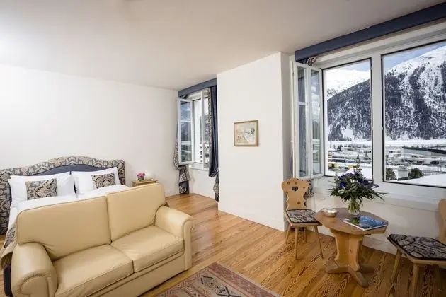 Deluxe Tek Büyük veya İki Ayrı Yataklı Oda
