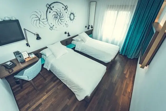 Deluxe İki Ayrı Yataklı Oda