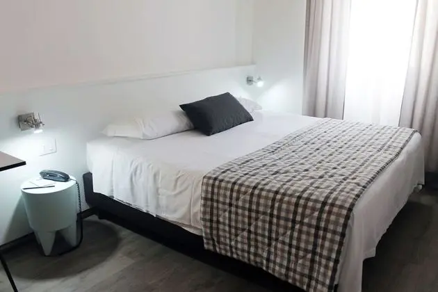 Standard Büyük Yataklı Tek Kişilik Oda, 1 Çift Kişilik Yatak