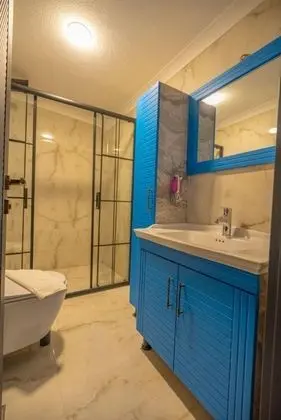 Villa - 3 Yatak Odalı, Bahçe Manzaralı, Isıtmalı Özel Havuzlu