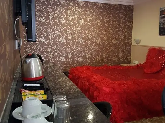 Executive Suite Oda