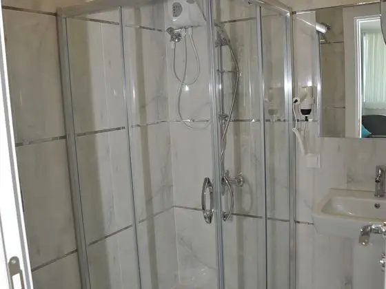Executive Suite Oda