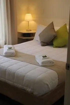 Deluxe Kulübe, Banyolu/Duşlu