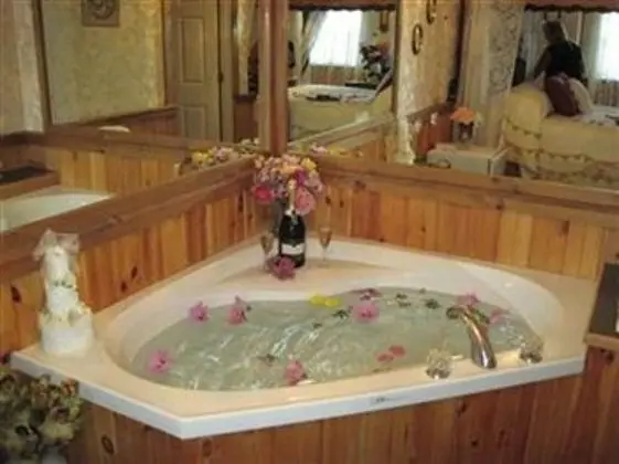 Deluxe Süit, Sigara İçilmez, Özel Banyo (White Tail Deer Suite)