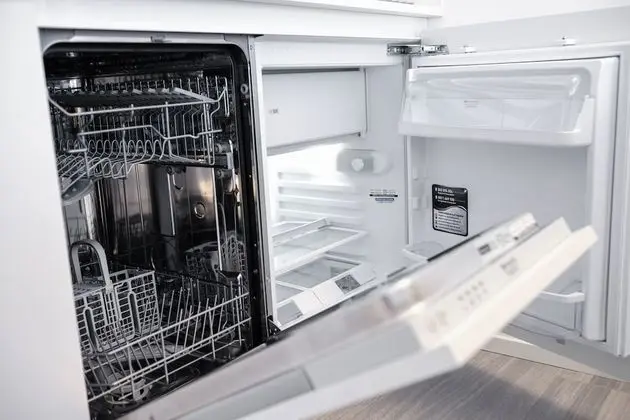 Apart Daire, 1 Yatak Odası, Göl Manzaralı (Carducci)