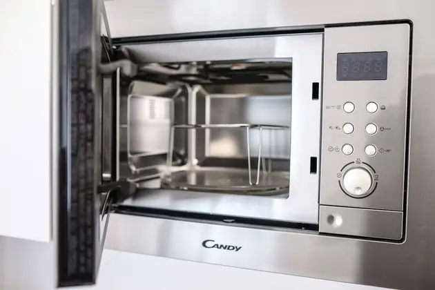 Apart Daire, 1 Yatak Odası, Göl Manzaralı (Carducci)