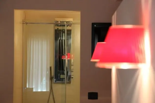 Comfort Tek Büyük Yataklı Oda, Balkon, Ek Bina