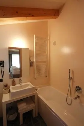 Comfort Tek Büyük Yataklı Oda, Balkon, Ek Bina