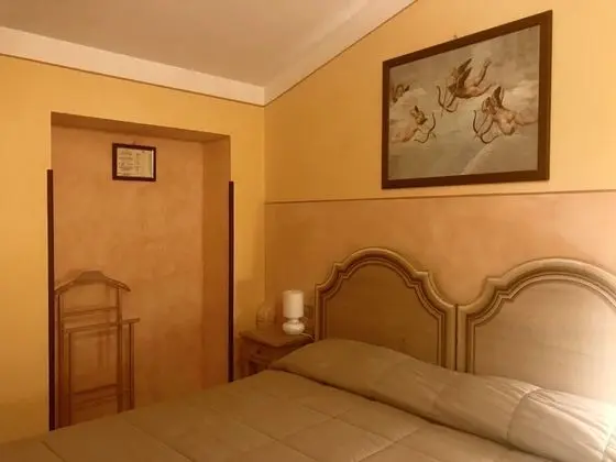 Standard Tek Büyük veya İki Ayrı Yataklı Oda