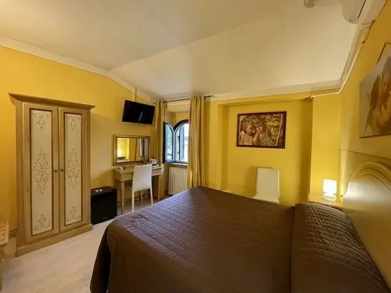 Standard Üç Kişilik Oda