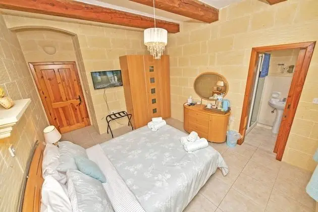 Comfort Tek Büyük Yataklı Oda (Islay)