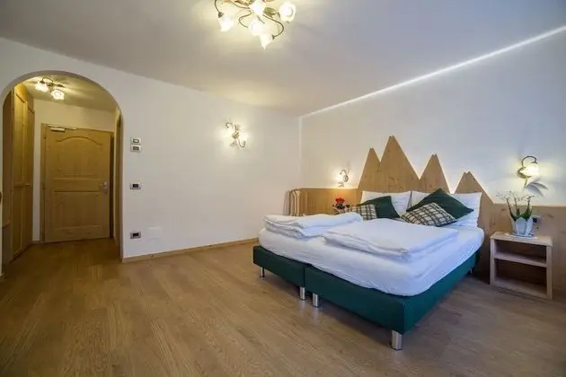 Comfort Tek Büyük Yataklı Oda (2+2)
