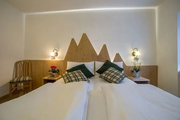 Comfort Tek Büyük Yataklı Oda (2+2)
