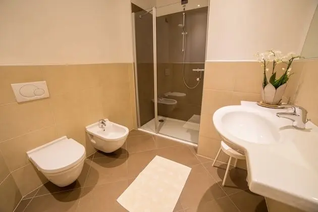 Comfort Tek Büyük Yataklı Oda (2+2)