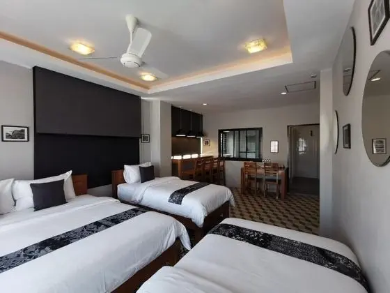Deluxe Dört Kişilik Oda, Şehir Manzaralı