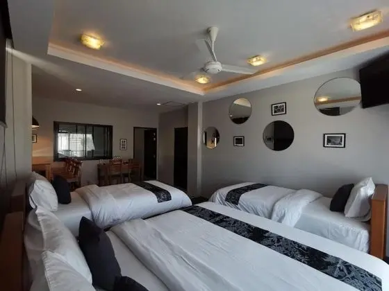 Deluxe Dört Kişilik Oda, Şehir Manzaralı