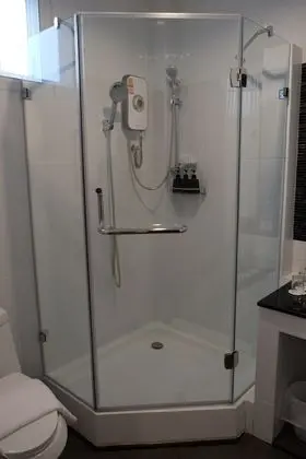 Deluxe Üç Kişilik Oda, Havuz Kullanımı, Zemin Kat