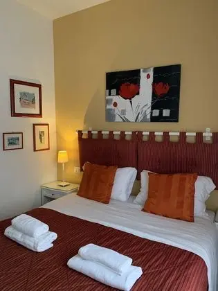 Classic Tek Büyük Yataklı Oda