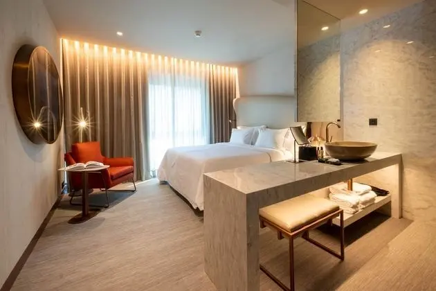 Executive Tek Büyük veya İki Ayrı Yataklı Oda