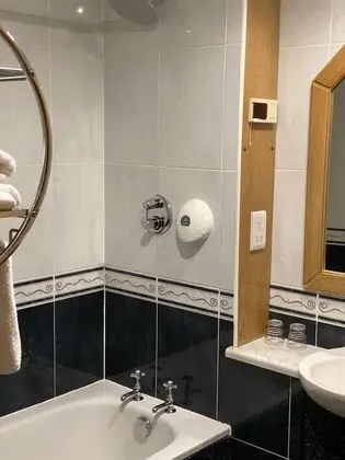 Classic Tek Büyük veya İki Ayrı Yataklı Oda
