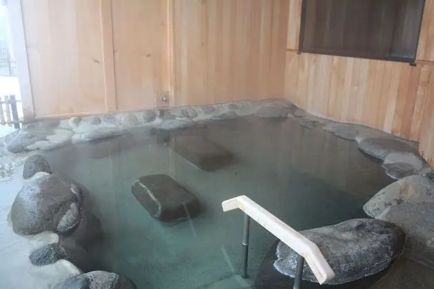 Süit (Open-air Bath)