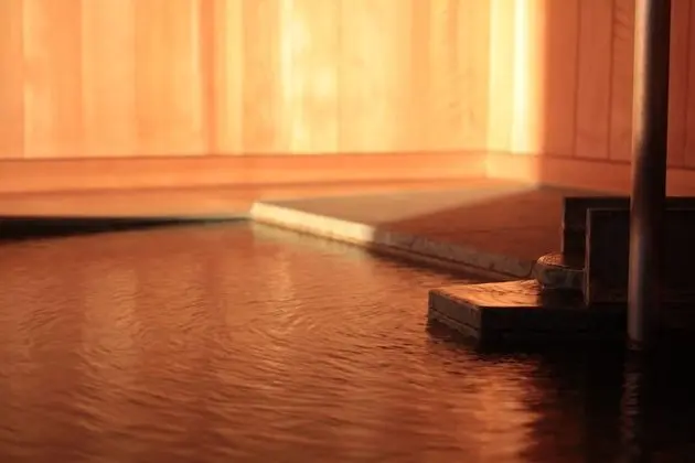 Süit (Open-air Bath)