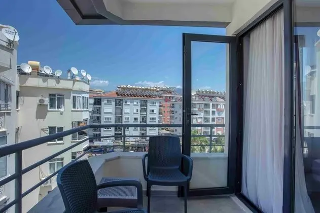 https://images.odamax.com/img/1024x768/odamax/image/upload/Best_Alanya_Hotel_202606071508417_optimized_okan4229_hdrs.jpg