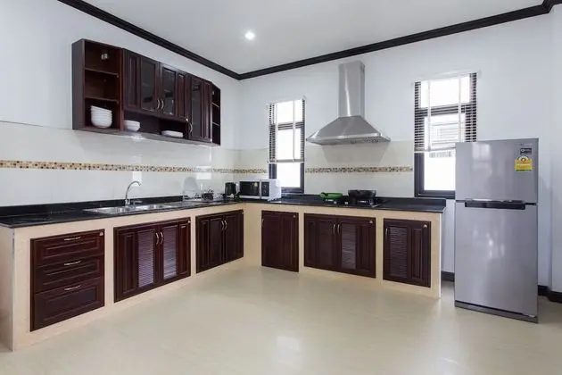 4 Bedrooms Private Pool Villa