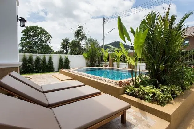 4 Bedrooms Private Pool Villa