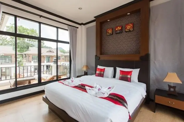 4 Bedrooms Private Pool Villa