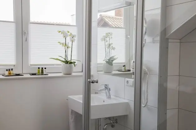 Tek Büyük Yataklı Oda, Mutfak (E02)