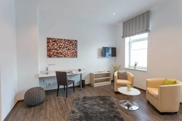 Tek Kişilik Oda (E01)