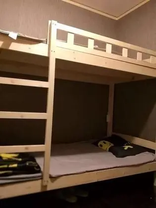 Ortak Ranzalı Oda, Sadece erkekler için, Ortak Banyo (2 pax)