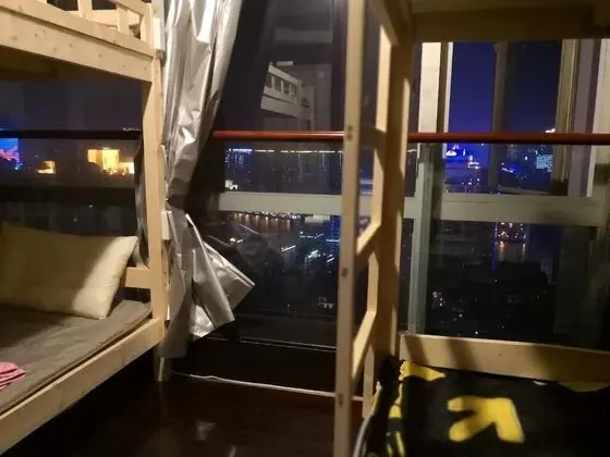 Ortak Ranzalı Oda, Sadece erkekler için, Ortak Banyo (4 pax)
